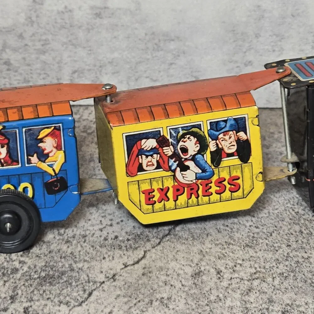 Western 8400 Express Tin ENGINE & Tin Train Cars Windup Toy Japan VINTAGE